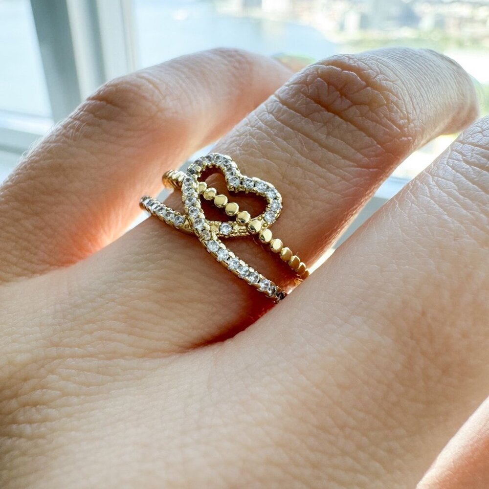 Heart Chain Ring by Bichota